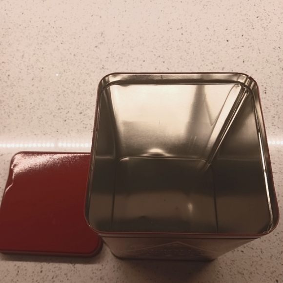 Nestle Toll House • Vintage Collectible Original Recipe Cookie Tin Canis… - Picture 9 of 11